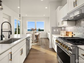 1335 Westridge Way NE, Issaquah WA 98029