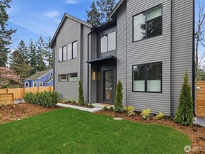 10733 17th Avenue NE, Seattle WA 98125