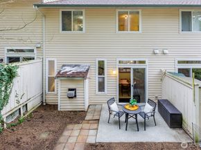 8828 238th Street SW C3, Edmonds WA 98026