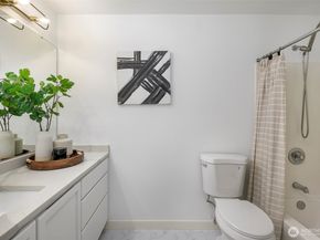 8828 238th Street SW C3, Edmonds WA 98026