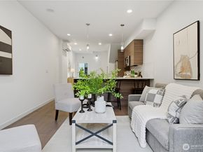 7433 A 4th Avenue NE, Seattle WA 98115