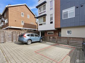 7433 A 4th Avenue NE, Seattle WA 98115