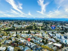 7433 A 4th Avenue NE, Seattle WA 98115