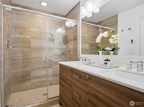 7433 A 4th Avenue NE, Seattle WA 98115