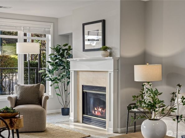 225 4th Avenue A304, Kirkland WA 98033
