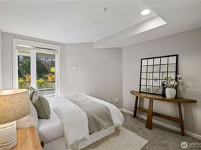 225 4th Avenue A304, Kirkland WA 98033