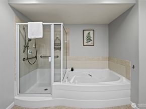 225 4th Avenue A304, Kirkland WA 98033