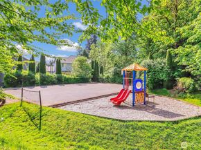 10209 28th Drive SE, Everett WA 98208