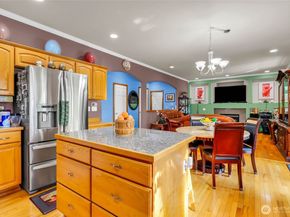 10209 28th Drive SE, Everett WA 98208