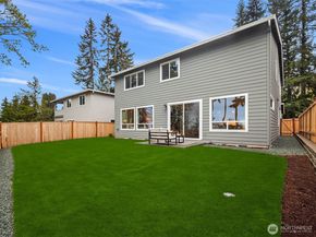 22214 98th Avenue W, Edmonds WA 98020