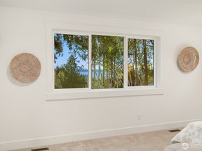 22214 98th Avenue W, Edmonds WA 98020