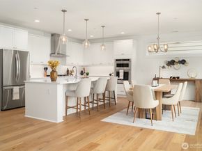 22214 98th Avenue W, Edmonds WA 98020