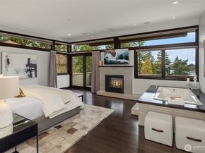 10314 SE 25th Street, Bellevue WA 98004