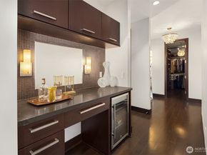 10314 SE 25th Street, Bellevue WA 98004