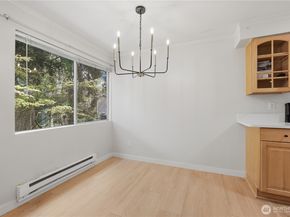 17203 NE 45th St 43, Redmond WA 98052