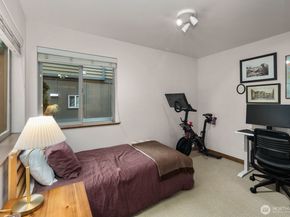 5937 California Avenue SW C, Seattle WA 98136