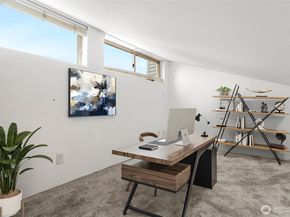 708 6th Avenue S E104, Kent WA 98032