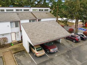 708 6th Avenue S E104, Kent WA 98032