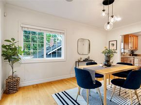 1528 NE 97th St, Seattle WA 98115