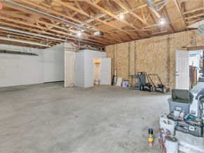 10041 15th Avenue SW, Seattle WA 98146