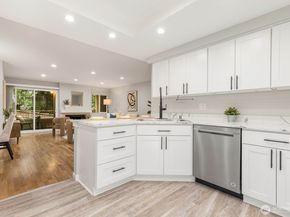 7600 SE 29th St 311, Mercer Island WA 98040