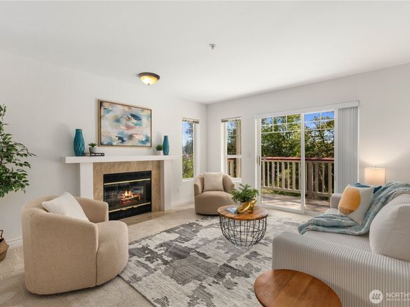 18501 SE NEWPORT Way H235, Issaquah WA 98027