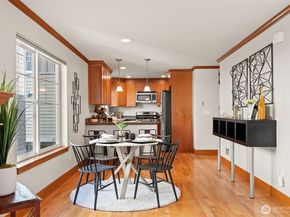 13718 N Midvale Avenue C, Seattle WA 98133