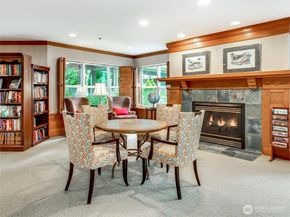 1684 152nd Avenue NE W306, Bellevue WA 98007