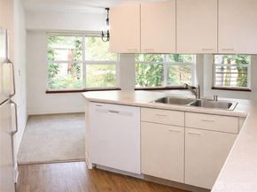 1684 152nd Avenue NE W306, Bellevue WA 98007