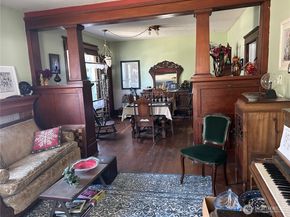 211 Seventh Street, Snohomish WA 98290