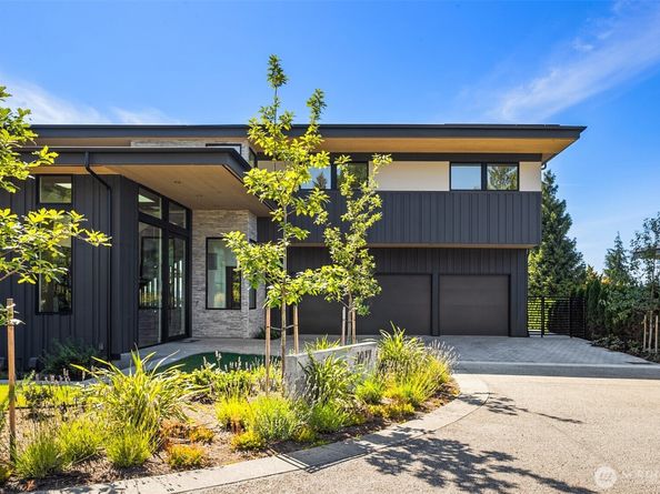 5917 104th Place NE, Kirkland WA 98033