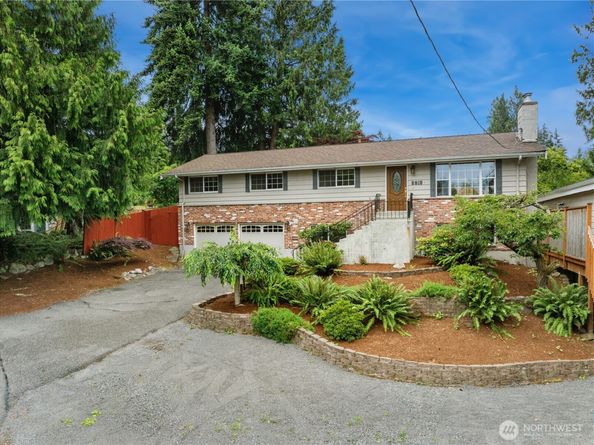 8912 229th Place SW A, Edmonds WA 98026