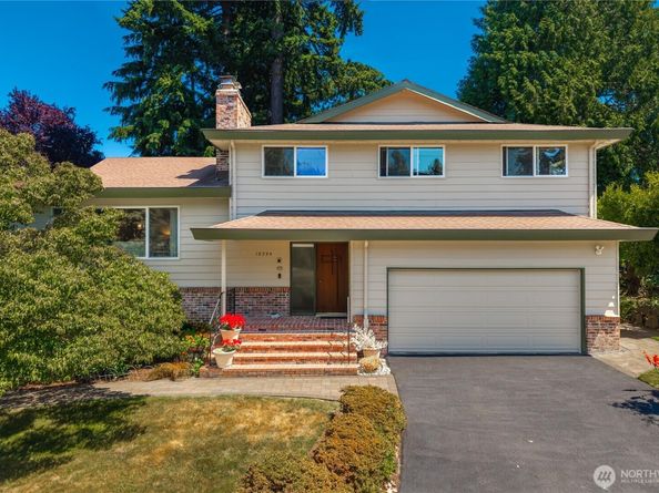 15734 14th Avenue SW, Burien WA 98166