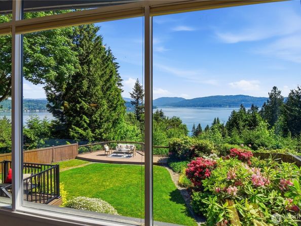 639 W Lake Sammamish Parkway NE, Bellevue WA 98008