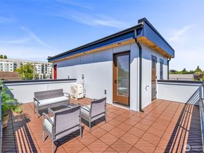 4404 S Othello St # D, Seattle WA 98118