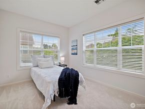 6712 127 Place SE, Bellevue WA 98006