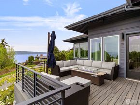 6227 95th Place SW, Mukilteo WA 98275