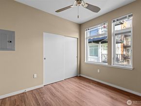 15100 6th Avenue SW 518, Burien WA 98166