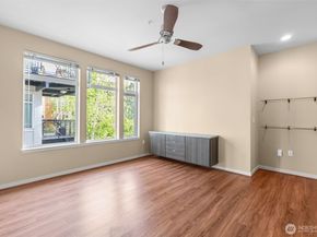15100 6th Avenue SW 518, Burien WA 98166