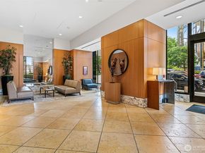 909 5th Avenue 1902, Seattle WA 98104
