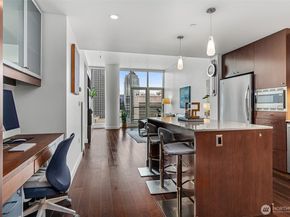 909 5th Avenue 1902, Seattle WA 98104