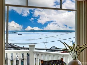 1225 9th Avenue W, Seattle WA 98119