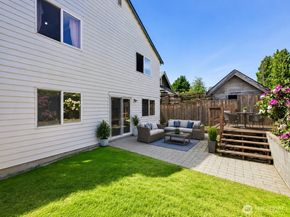 512 N 104th Street, Seattle WA 98133