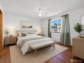 512 N 104th Street, Seattle WA 98133