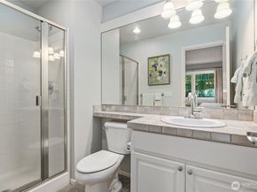 502 95th Avenue NE, Bellevue WA 98004