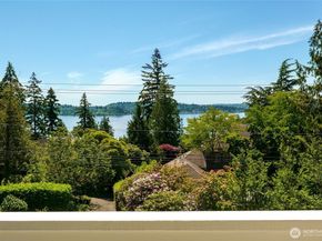 502 95th Avenue NE, Bellevue WA 98004