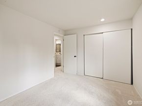 10710 126th Place NE, Kirkland WA 98033