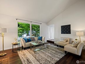 10710 126th Place NE, Kirkland WA 98033
