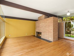 6180 NE 185th Street, Kenmore WA 98028