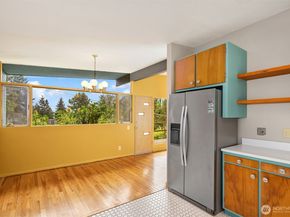 6180 NE 185th Street, Kenmore WA 98028